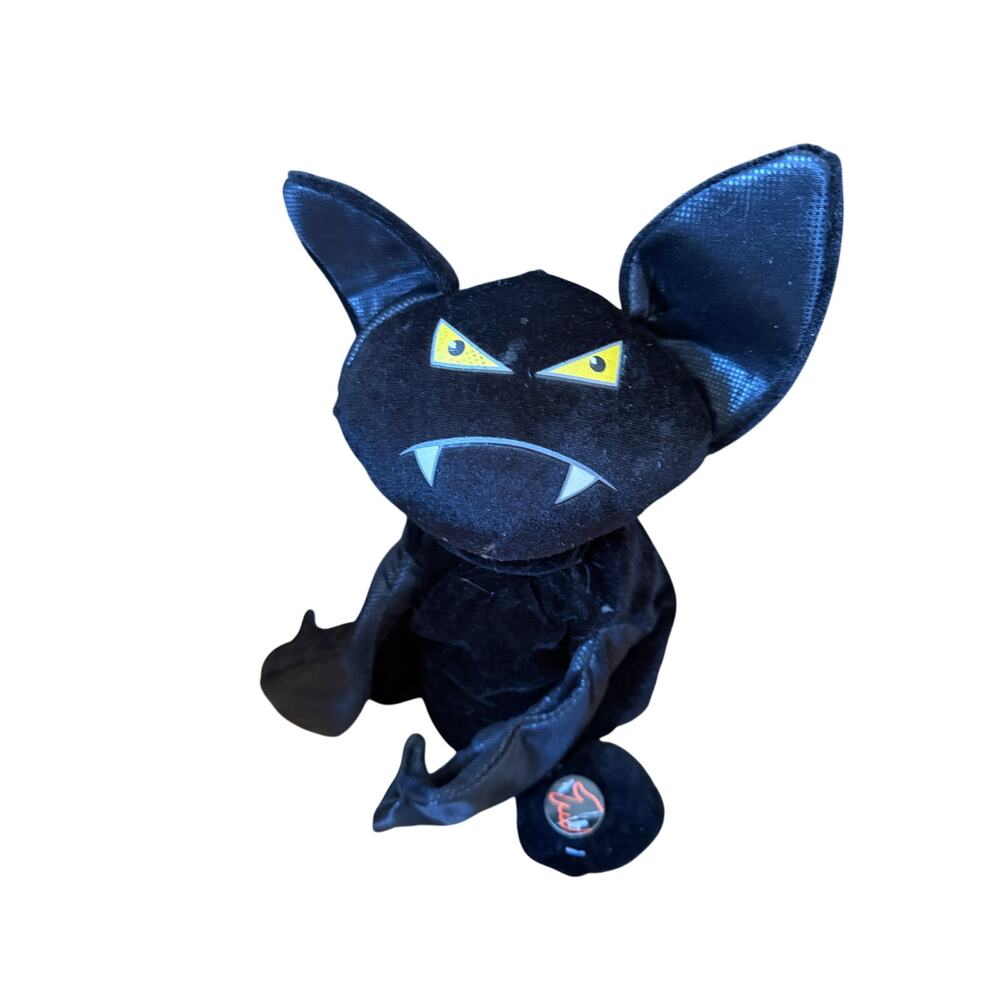 DanDee Bad Moon rising singing dancing‎ bat